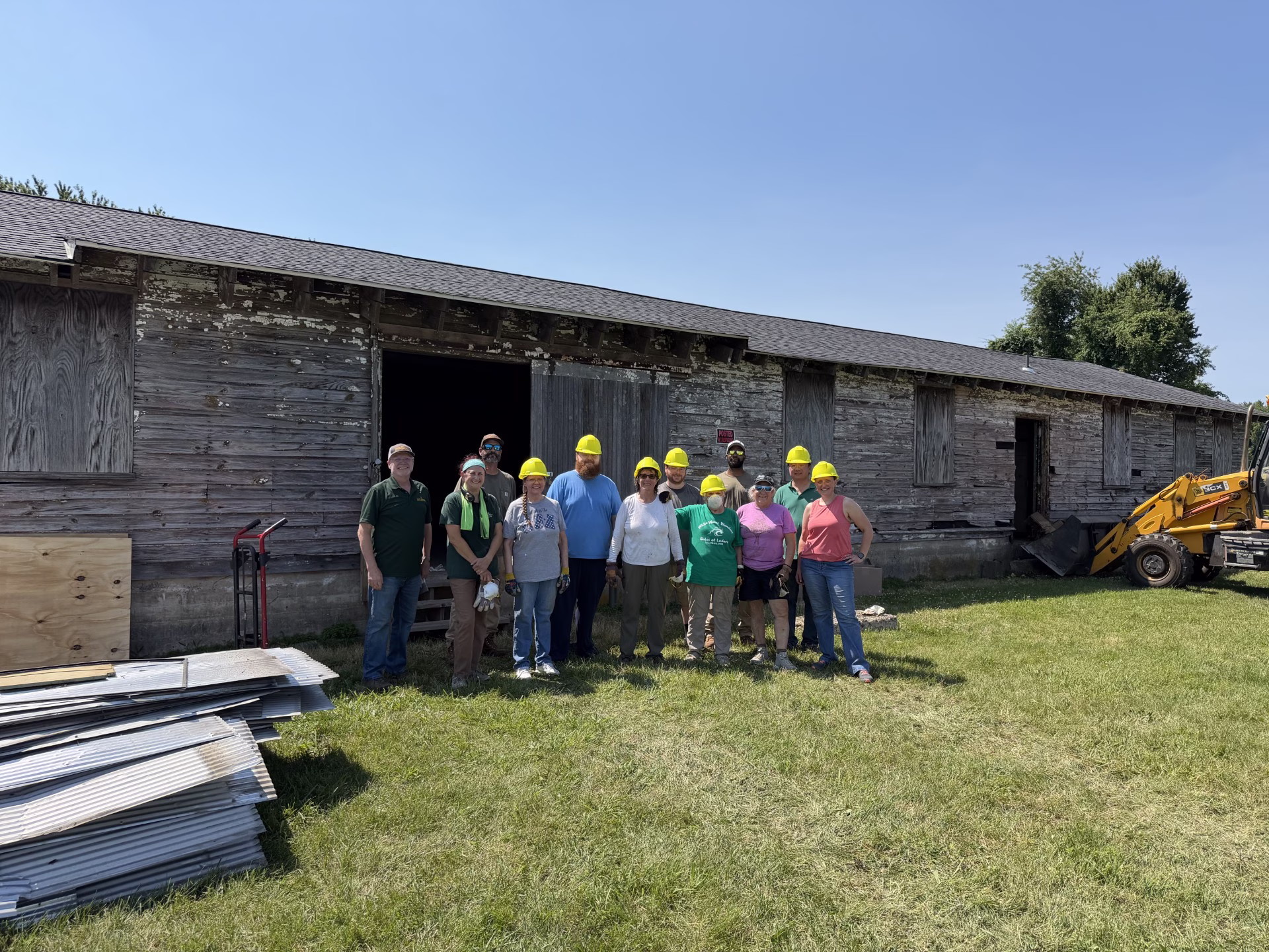 Read more about the article 🧹Fort DuPont Volunteer Day Brings Community Together